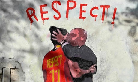 Graffiti in Barcelona showing Luis Rubiales kissing Jenni Hermoso at the World Cup trophy presentation.