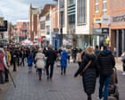 Price rises in UK shops slow as retailers apply heavy discounts to lure shoppers Price rises in UK shops slow as retailers apply heavy discounts to lure shoppers