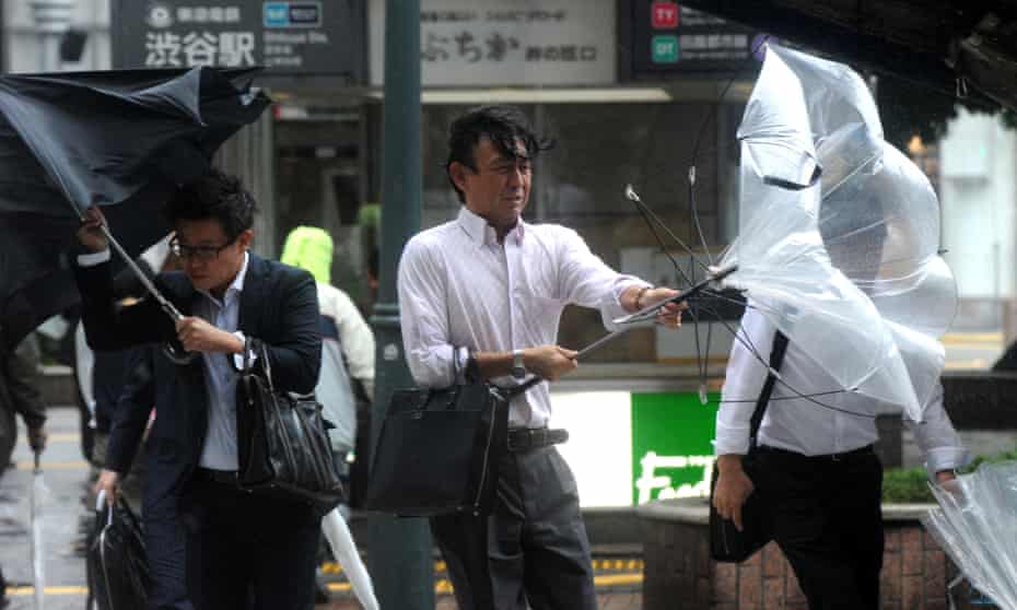 Picnic In The Storm By Yukiko Motoya Review Ingenious Stories Fiction The Guardian Picnic In The Storm By Yukiko Motoya Review Ingenious Stories Fiction The Guardian