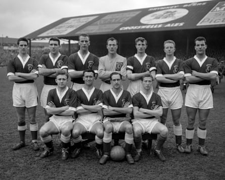 Wales line up for the second leg of their 1958 World Cup qualifying playoff against Israel at Ninian Park.
