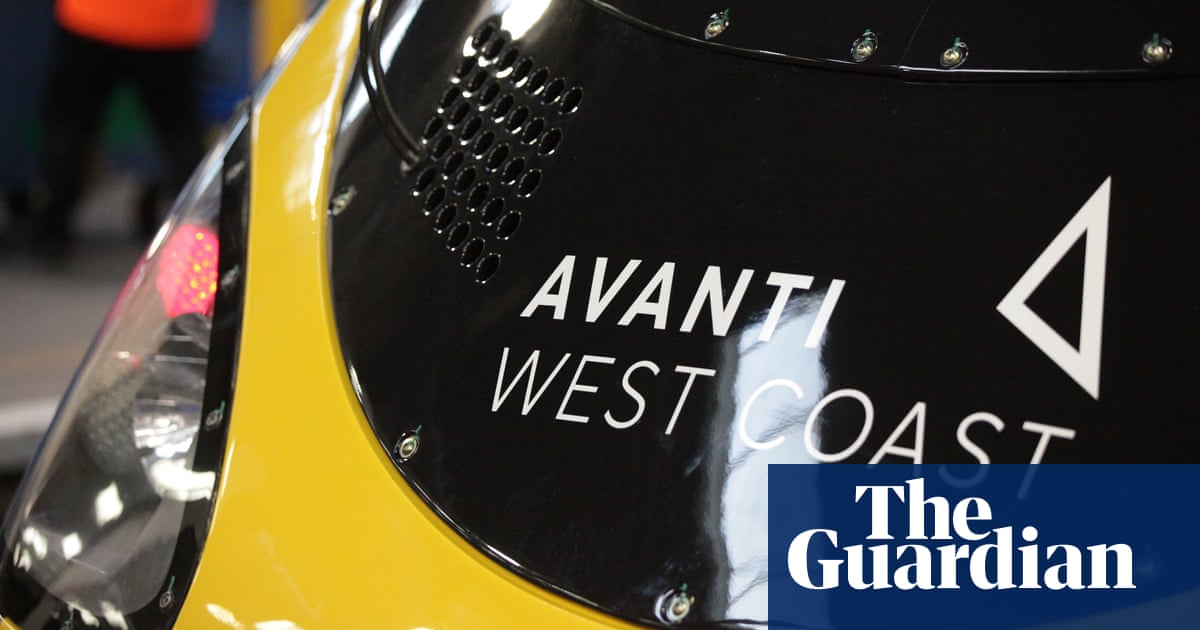 Aslef says Avanti West Coast is ‘lying’ after firm blames service cuts on strikes