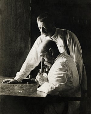 Dr. Robert Koch (seated ) with his assistant Dr. Richard Pfeiffer
