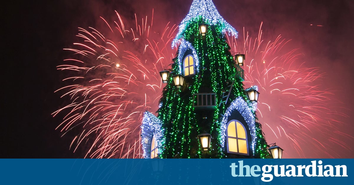 Eve adelaide year years city nye fireworks elder park New Year’s Eve 2015 celebrations – in pictures | World news | The Guardian