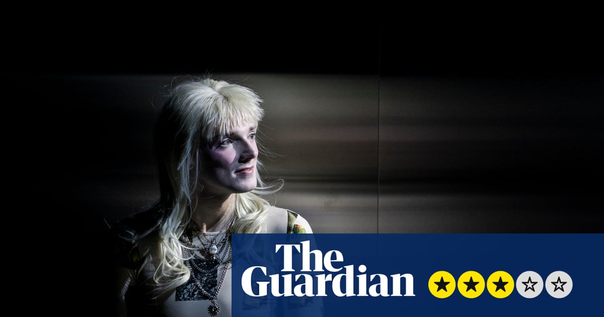Orlando review – a heartwarming adaptation of Virginia Woolf’s time-travelling queer adventure | Australian theatre Orlando review – a heartwarming adaptation of Virginia Woolf’s time-travelling queer adventure | Australian theatre