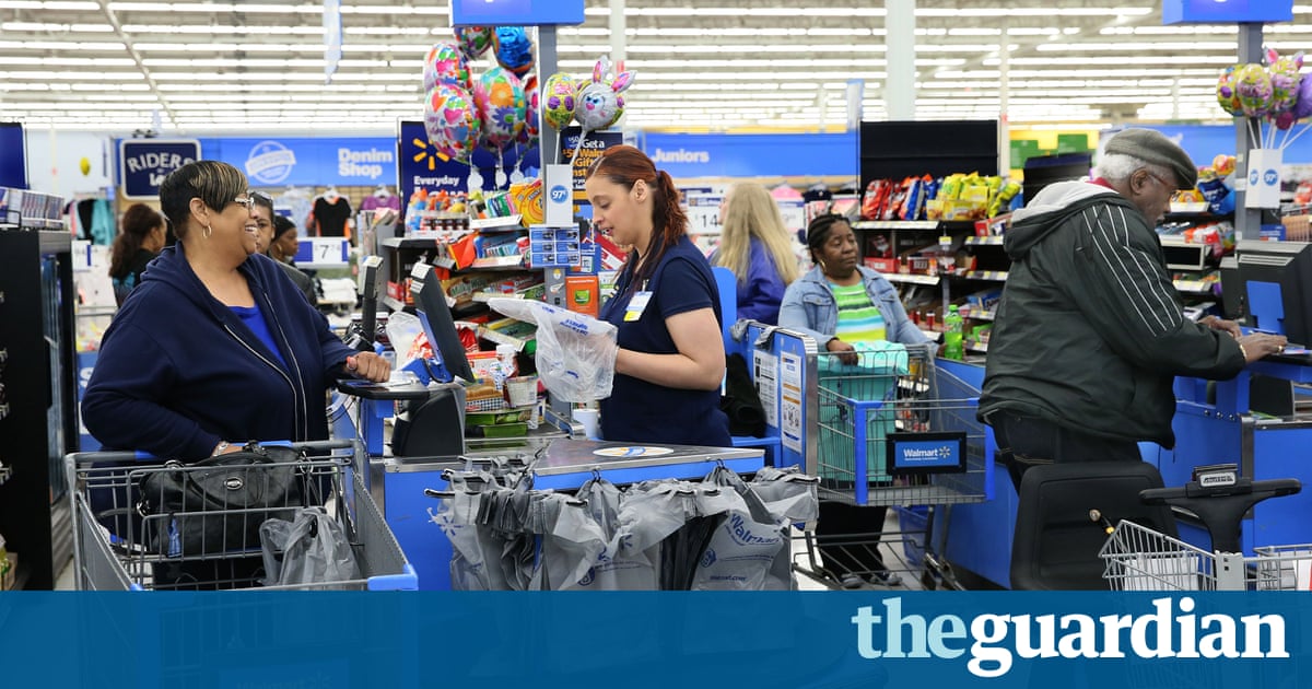 Strong Walmart earnings add 5bn to Walton family fortune Strong Walmart earnings add 5bn to Walton family fortune