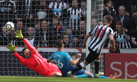 Newcastle United’s Matt Ritchie scores their second goal.