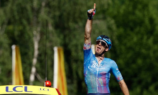 Hugo Houle wins his first ever pro race