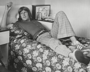 John Walker relaxes after setting the one-mile record in 1975