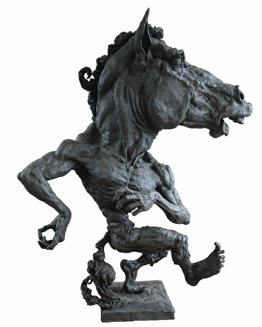 Puka sculpture by Aidan Hart