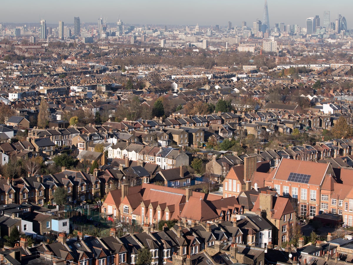 Cramped Living Conditions May Be Accelerating Uk Spread Of Coronavirus Coronavirus The Guardian