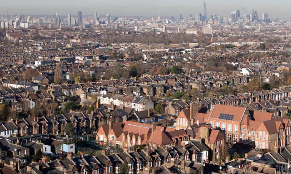 Cramped Living Conditions May Be Accelerating Uk Spread Of Coronavirus Coronavirus The Guardian