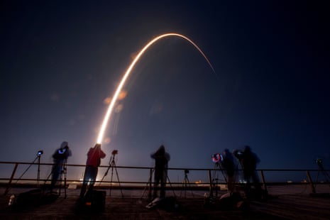 A SpaceX Falcon 9 rocket lifts off