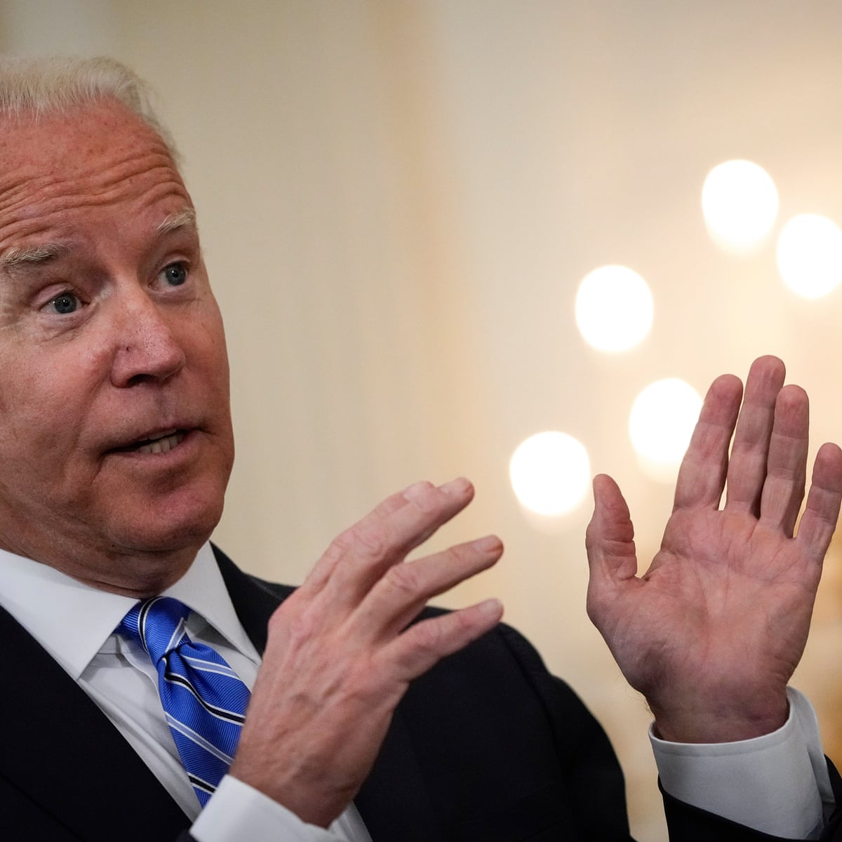 Federal Workers Must Be Vaccinated Or Submit To Covid Testing And Distancing Coronavirus The Guardian Federal Workers Must Be Vaccinated Or Submit To Covid Testing And Distancing Coronavirus The Guardian