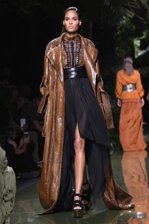 Floorsweeper coat, Balmain catwalk