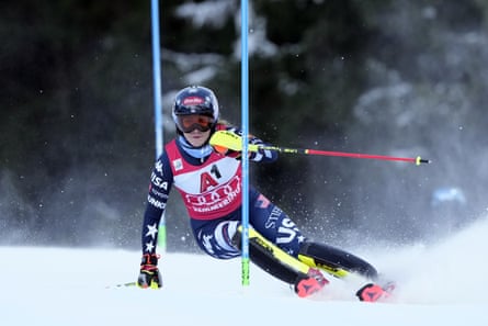 Mikaela Shiffrin was fastest in the second run to edge Swiss skier Camille Rast by 0.09sec.