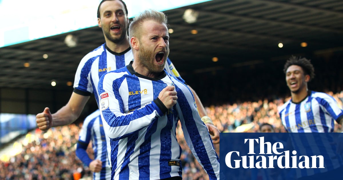 Sheffield Wednesday’s late penalty has Bristol City’s Lee Johnson fuming