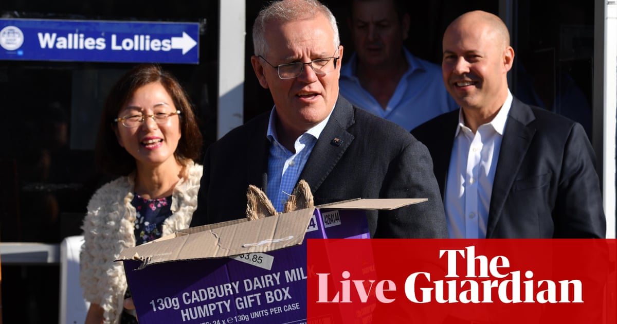 Australia live news election updates: Scott Morrison backs Warringah candidate amid Liberal revolt and sides with Tony Abbott; NSW records 18 Covid deaths