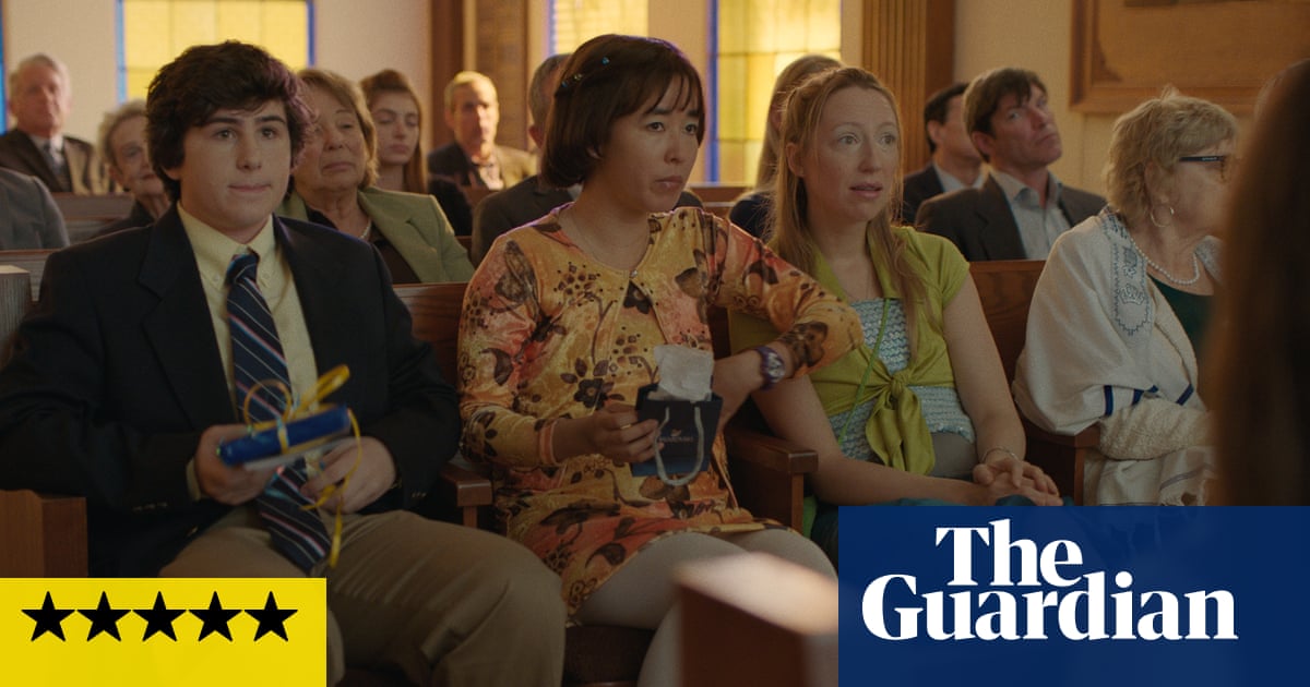 PEN15 review – the most captivating cringe-comedy on TV bows out on a high