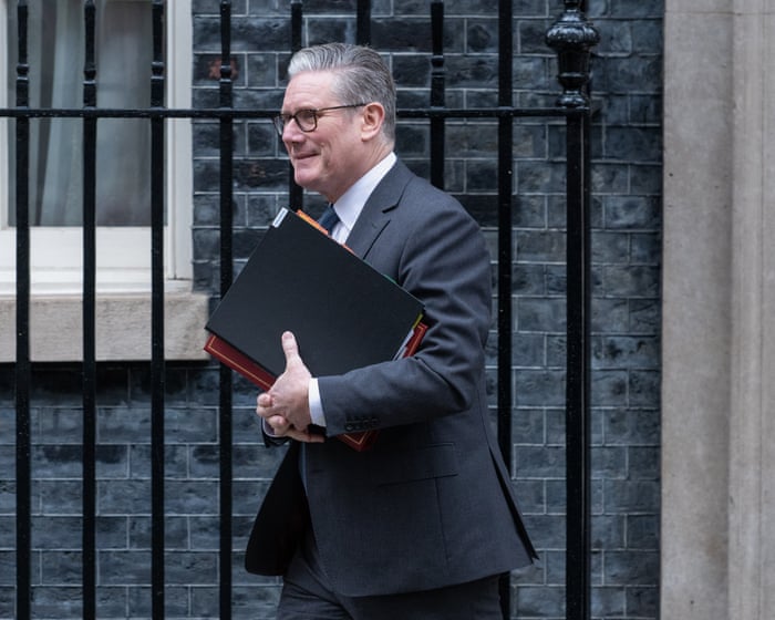 Allegations about Farage’s conduct as schoolboy ‘disturbing’, says No 10 – UK politics live