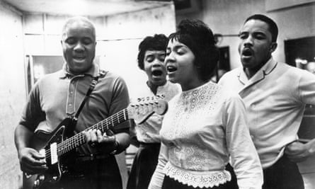 The Staples Singers in the late 50s (left to right) Pops, Cleotha, Mavis and Pervis.