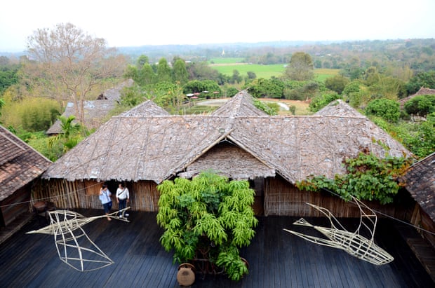 Keterangan Gambar (© Pemilik Gambar)