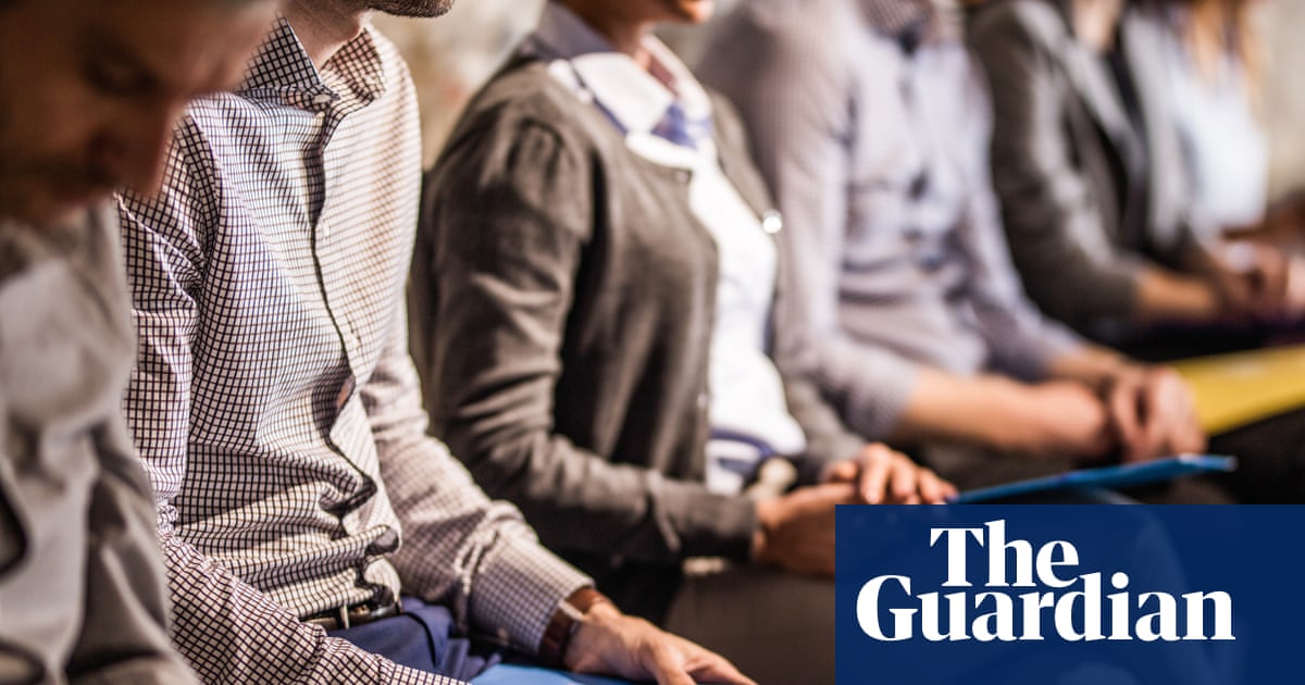 Don’t shoot for the moon: aiming for ‘above average’ is key to success, maths suggests