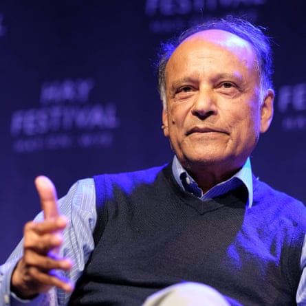 Sir Partha Dasgupta talks about the economics of biodiversity at the Hay Festival in June 2022.