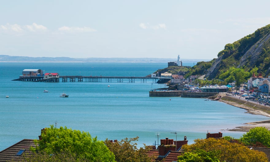 Mumbles lighthouse and pier, Mumbles, Gower, Swansea, Wales, United Kingdom, Europe.