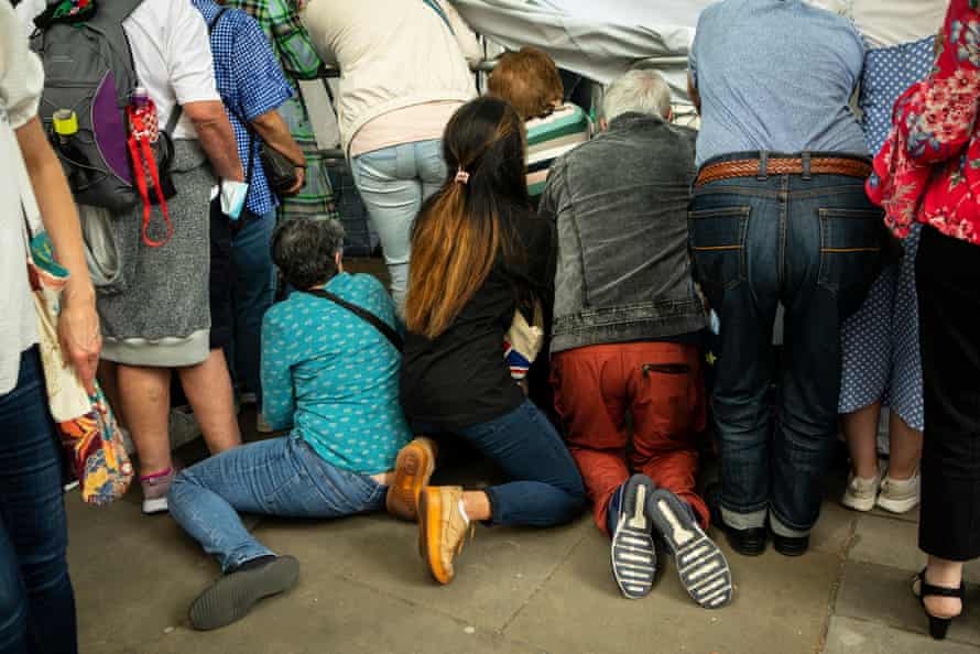 Crowds outside St Paul's