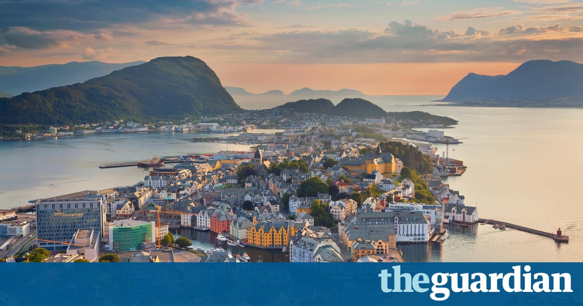 switch works how it network NHS In healthcare works. Should the centralised Norway switch works how it network NHS In healthcare works. Should the centralised Norway