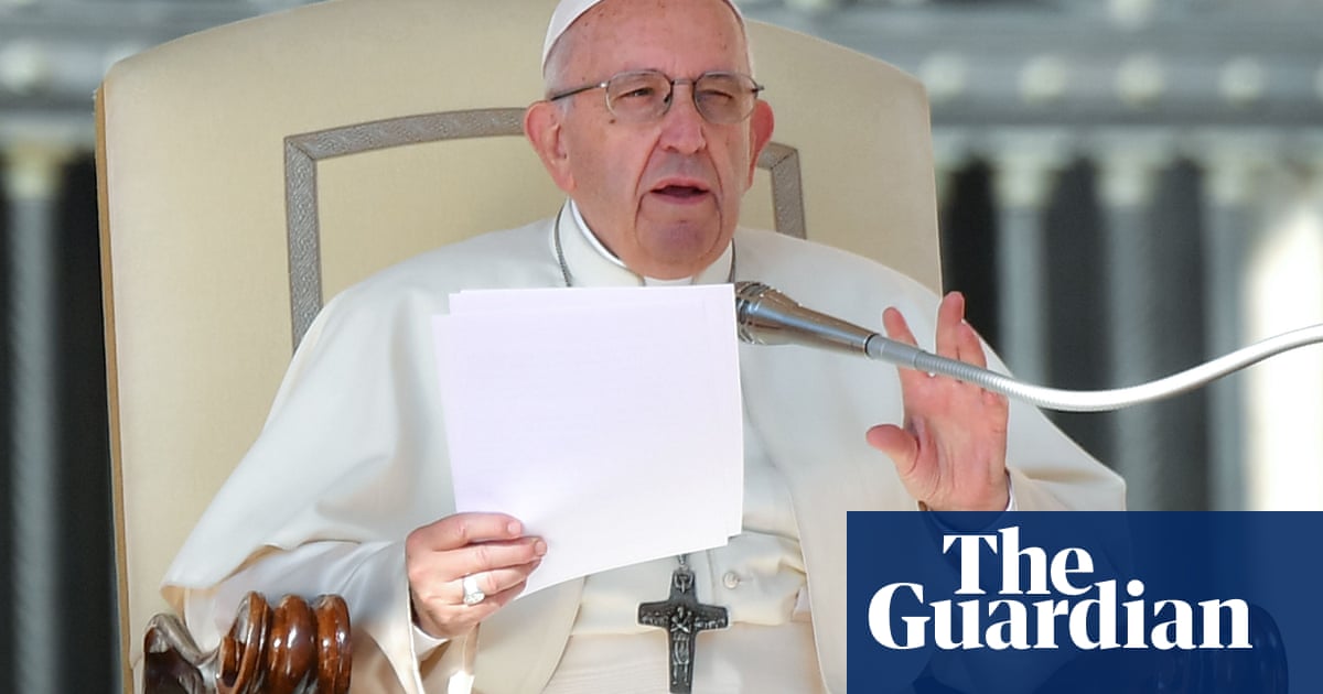 Pope Francis compares abortion to hiring a hitman