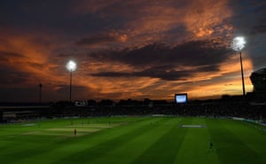 The sun sets at Headingley.