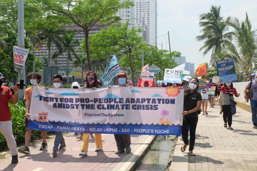 Les jeunes appellent à de véritables solutions climatiques à Manille