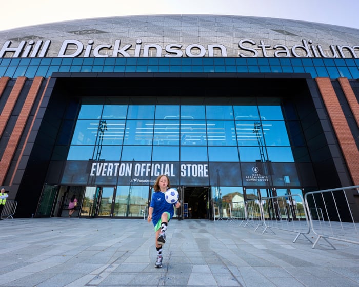 David Moyes desperate for Everton team fit to ‘fall in love with new stadium’
