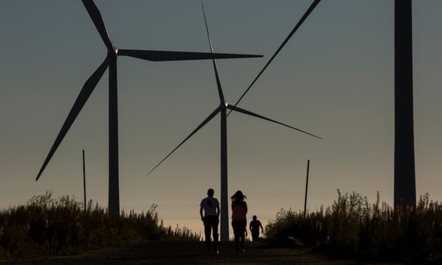 Whitelee windfarm on Eaglesham Moor in Scotland is the UK’s largest onshore windfarm.