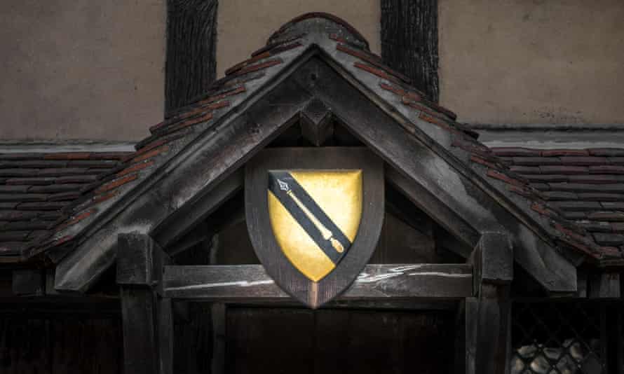Shakespeare’s coat of arms above the door of his childhood home.