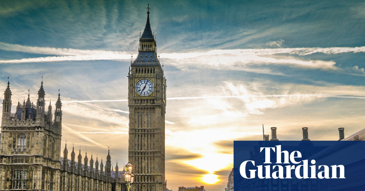 Watch out for online contact with Chinese spies, UK defence minister warns public