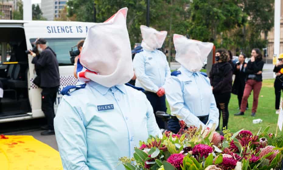 Spit Hood Ban Passes South Australian Parliament Five Years After Indigenous Man S Death South Australia The Guardian Spit Hood Ban Passes South Australian Parliament Five Years After Indigenous Man S Death South Australia The Guardian