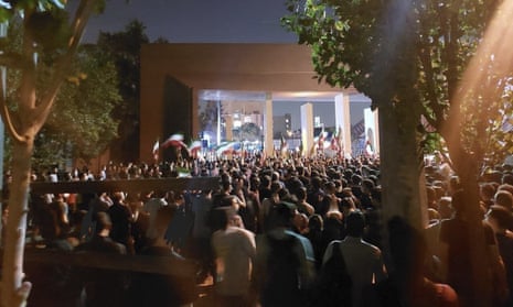 Fresh protests erupt in Iran’s universities and Kurdish region | Iran ...