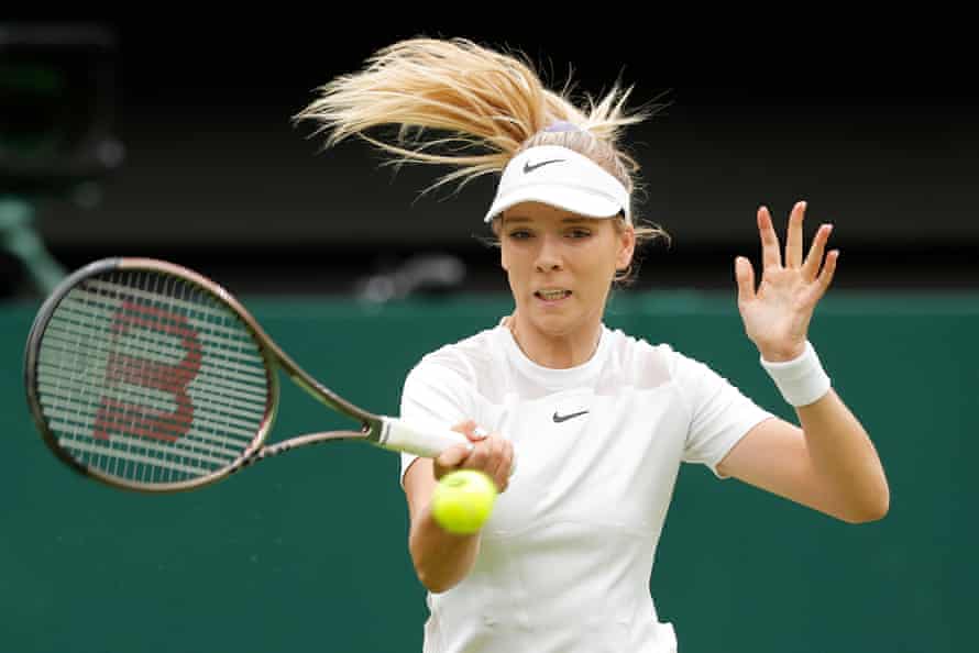 Katie Boulter hits a forehand.