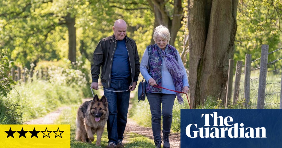 23 Walks review – dog-lovers follow the path to romance