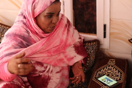 Salma Mohamed Said (AKA Shueta), a veteran El Wali singer and drummer, in her house in Smara refugee camp.