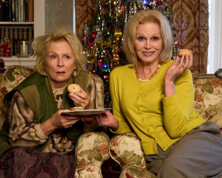 Jennifer Saunders as Aunt Joan and Joanna Lumley as Felicity in Amandaland.