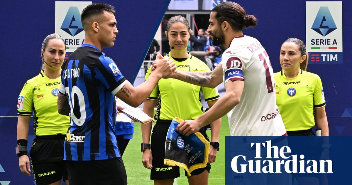 أول فريق تحكيم نسائي في الدوري الإيطالي يدير فوز إنترناسيونالي على تورينو | كرة القدم للأندية الأوروبية أول فريق تحكيم نسائي في الدوري الإيطالي يدير فوز إنترناسيونالي على تورينو | كرة القدم للأندية الأوروبية