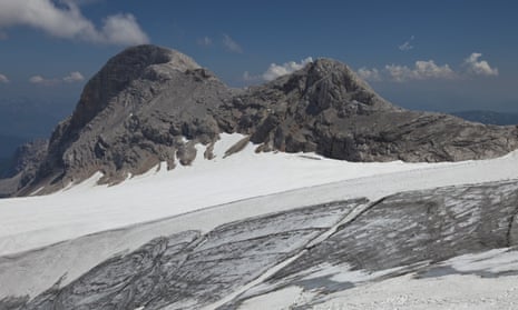 Niederer Dachstein, Styria, Austria: the glaciers losing ice in summer are not recovering in winter. 