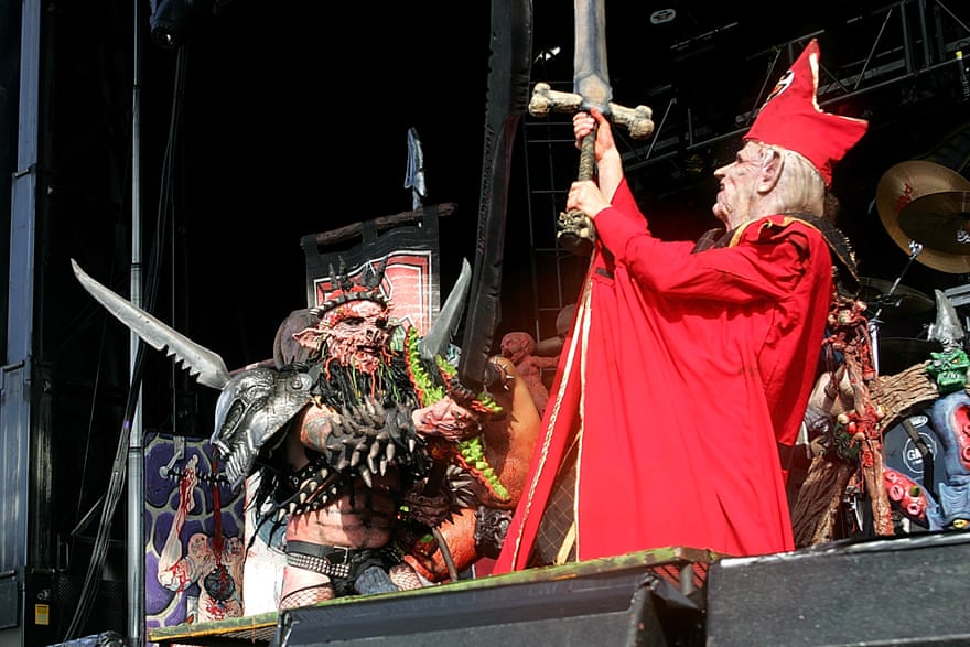 David Brockie AKA Oderus Urungus performs with Gwar in 2006.