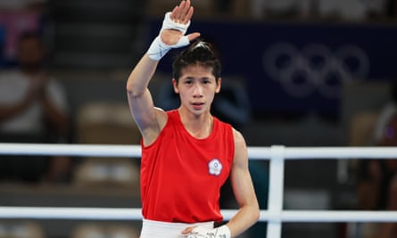 Yu Ting Lin of Taiwan salutes the crowd in Paris last summer