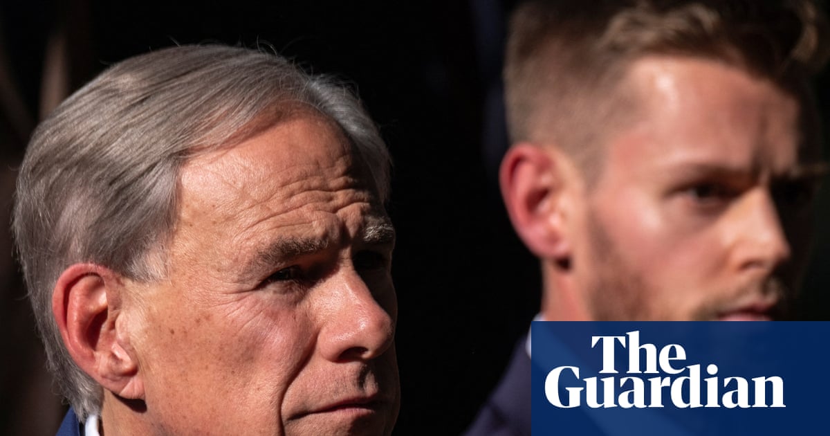 Abbott moves to bring Charlie Kirk’s Turning Point USA into Texas schools