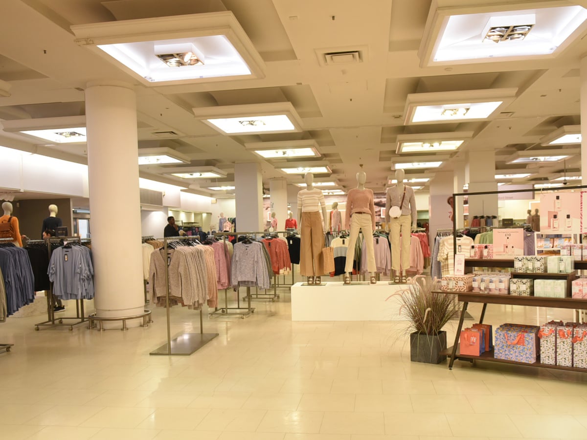 Coronavirus Shutdown Ravages High Street As Retailers Take Emergency Action Marks Spencer The Guardian