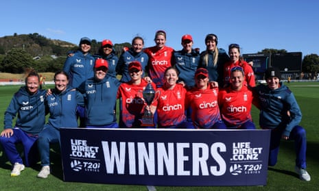 England celebrate after sealing a 4-1 victory over New Zealand in their T20I series